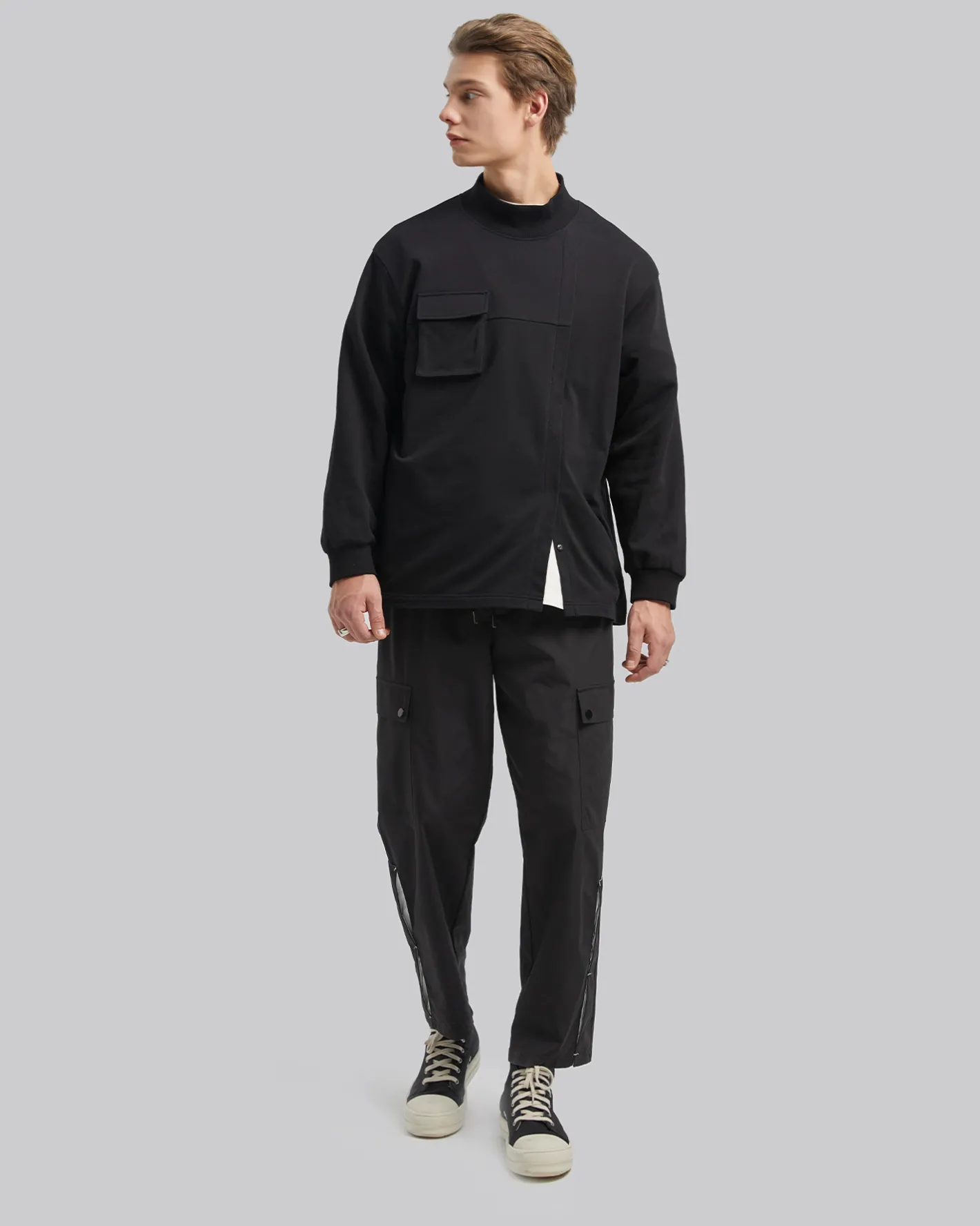 Clearance Off Center Pleat Sweatshirt Man Standard