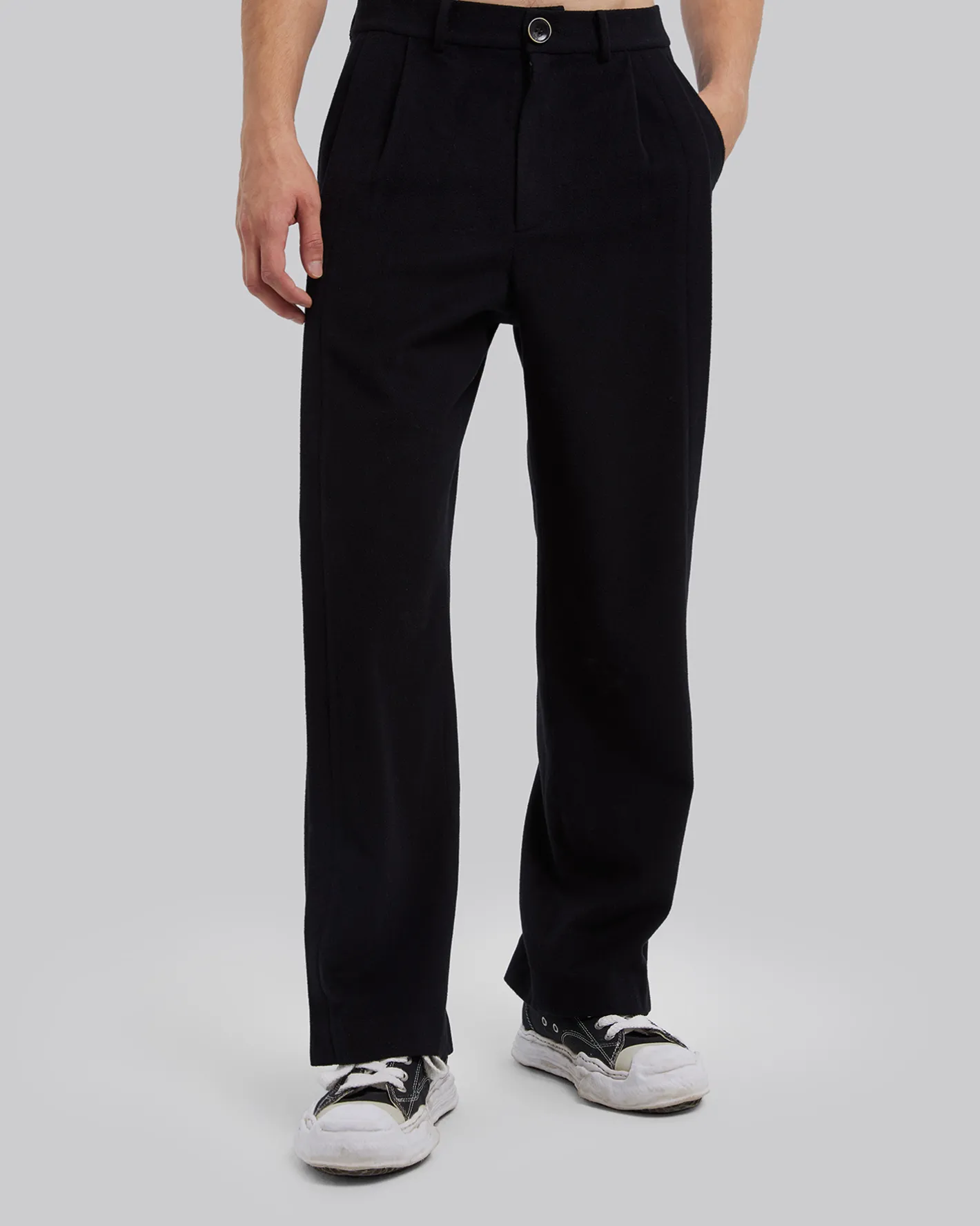 Shop Straight-Fit Pleated Pants Man Standard Trousers